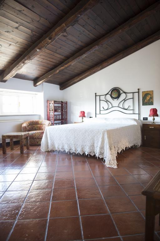 B&B La Corte Fondi Δωμάτιο φωτογραφία