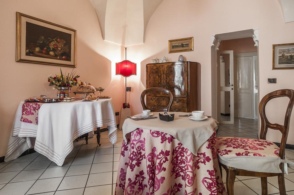 B&B La Corte Fondi Εξωτερικό φωτογραφία